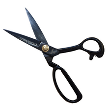 Load image into Gallery viewer, 8" Right-Handed Fabric Shears