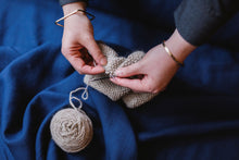 Load image into Gallery viewer, Beginners Knitting Workshop