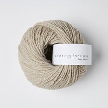 Load image into Gallery viewer, Knitting for Olive Heavy Merino - Oatmeal