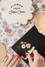 Load image into Gallery viewer, Flower Press