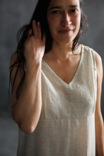 Load image into Gallery viewer, Lilian