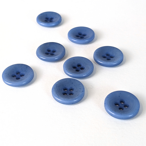 15mm blue corozo button