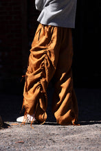 Load image into Gallery viewer, PRE-ORDER Tauko Magazine Issue 20: Layers
