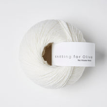 Load image into Gallery viewer, Knitting for Olive No Waste Wool - Cream
