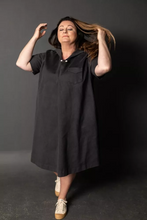 Load image into Gallery viewer, Mary White
