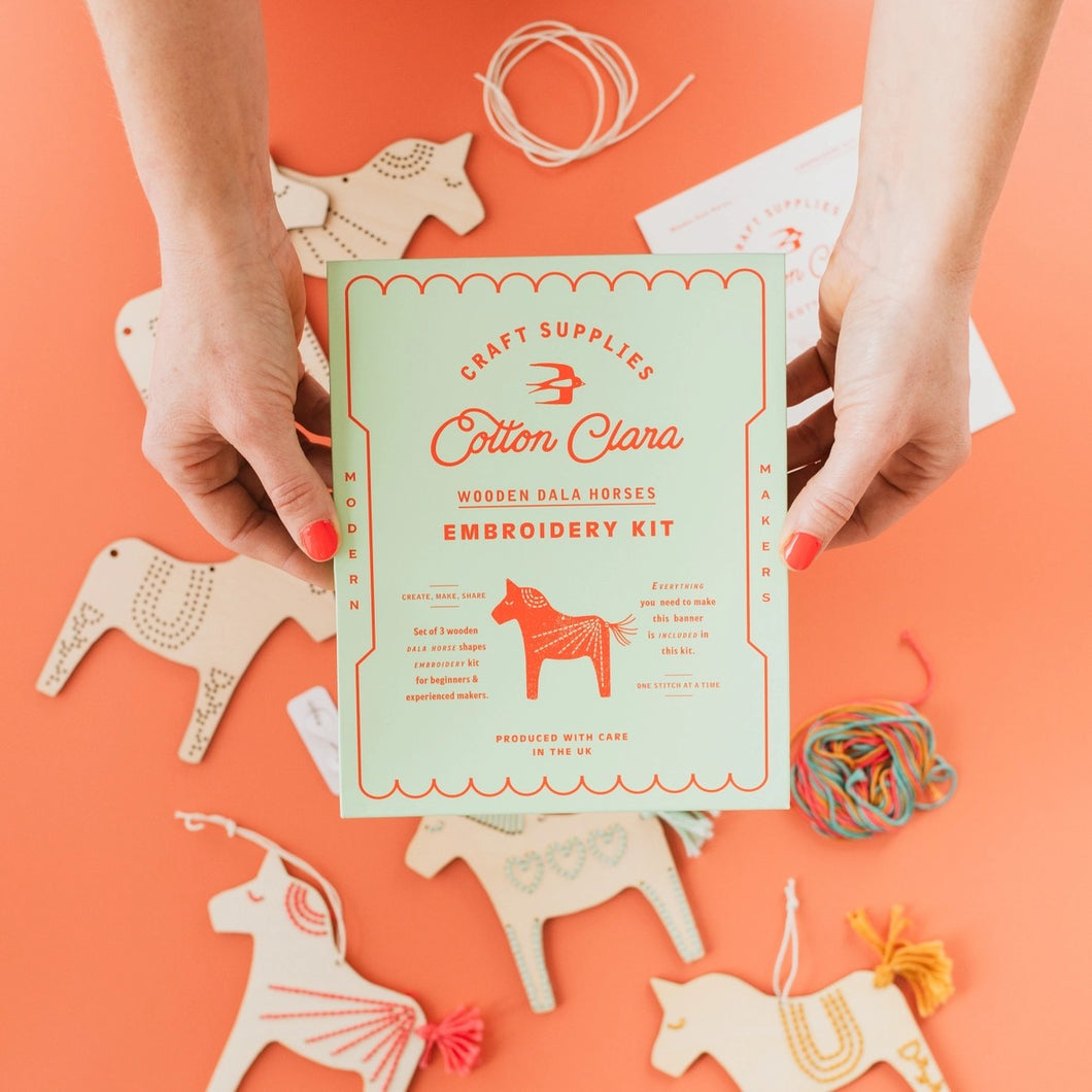 Wooden Dala Horses Embroidery Kit