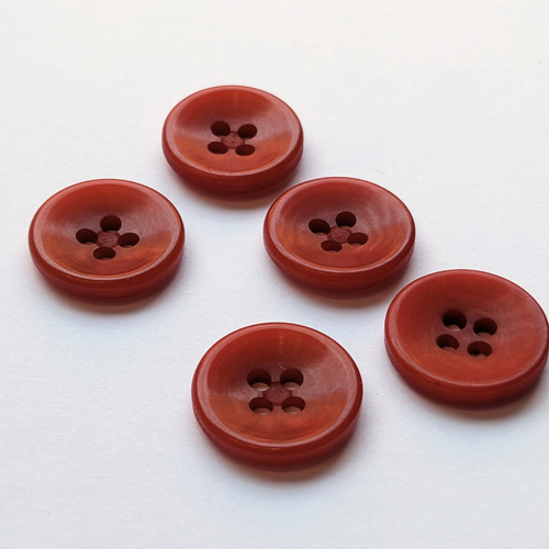 15mm red corozo button