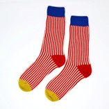 Load image into Gallery viewer, Red/Cream Merino Socks
