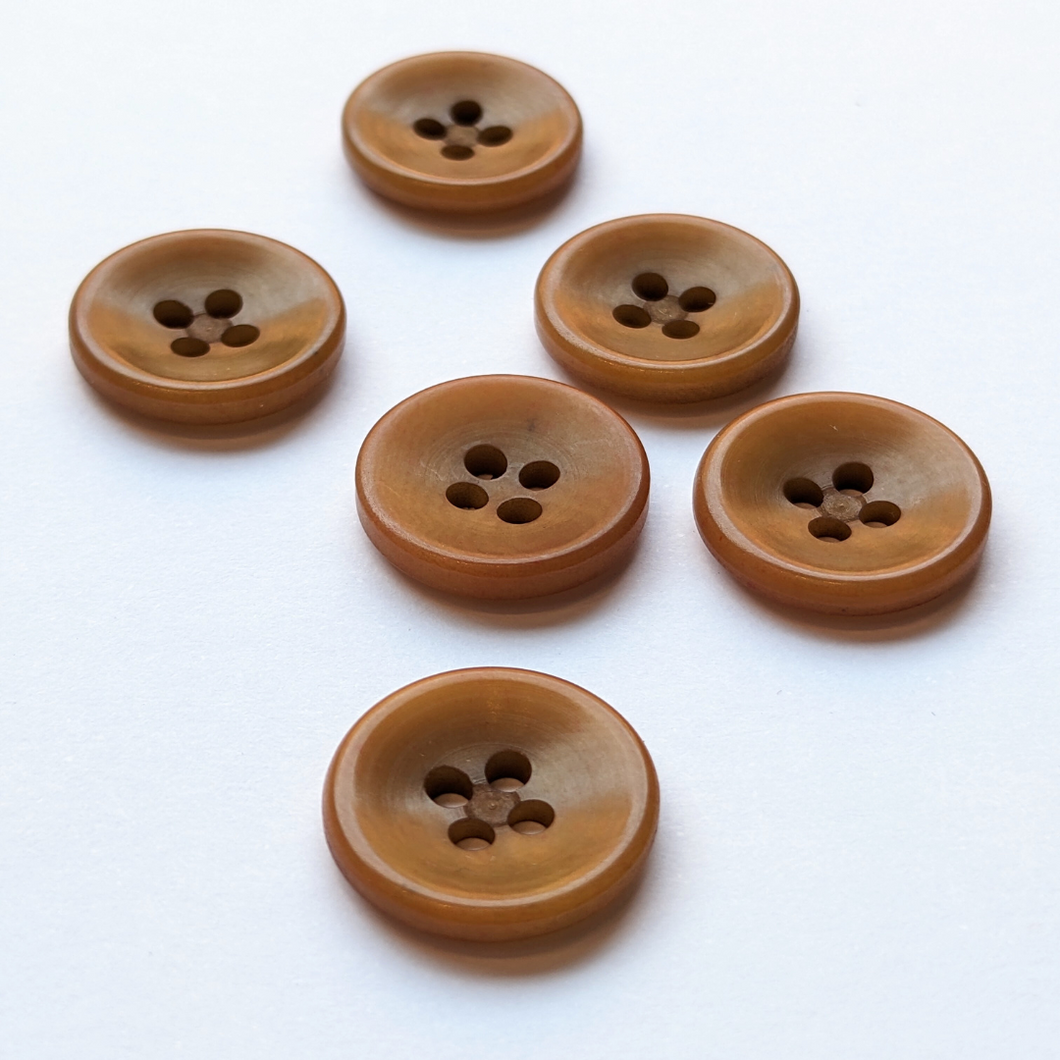 15mm Tan Corozo Button